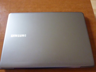 Laptop Samsung Series 5: veko