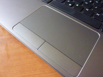 Laptop Samsung Series 5: touchpad